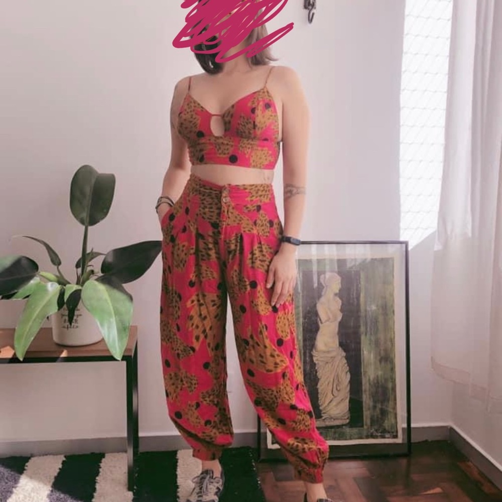 Set pants and top